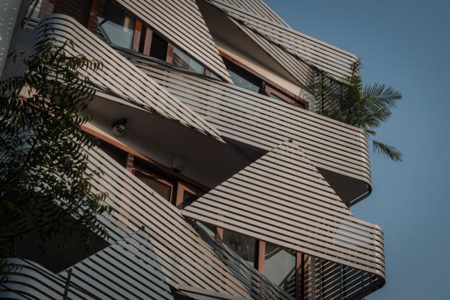 BIM建筑|严厉的几何形体打造的垂直室第:印度143公寓 / Plan Loci BIM建筑|严厉的几何形体打造的垂直室第:印度143公寓 / Plan Loci