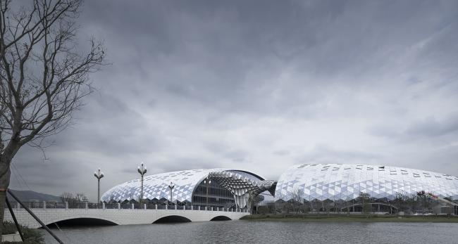 BIM建筑|结合国地舆信息治理论坛德清永远会址 / 浙江年夜学建筑设计研讨院有限公司 BIM建筑|结合国地舆信息治理论坛德清永远会址 / 浙江年夜学建筑设计研讨院有限公司