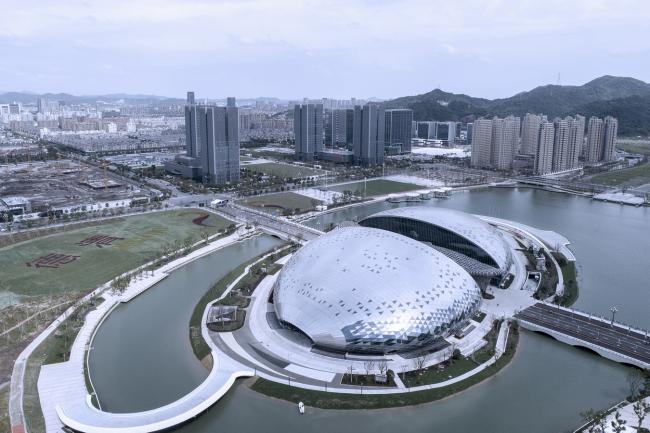 BIM建筑|结合国地舆信息治理论坛德清永远会址 / 浙江年夜学建筑设计研讨院有限公司 BIM建筑|结合国地舆信息治理论坛德清永远会址 / 浙江年夜学建筑设计研讨院有限公司