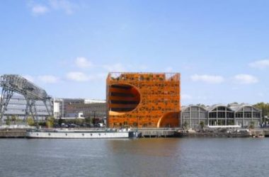 BIM建筑|建筑的几何机变演绎,橙色立方体中的曲面球体:里昂文化中间-BIM建筑网