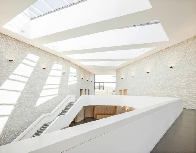 BIM建筑|洛尔阿姆梅因市平易近中间 BIM建筑|洛尔阿姆梅因市平易近中间