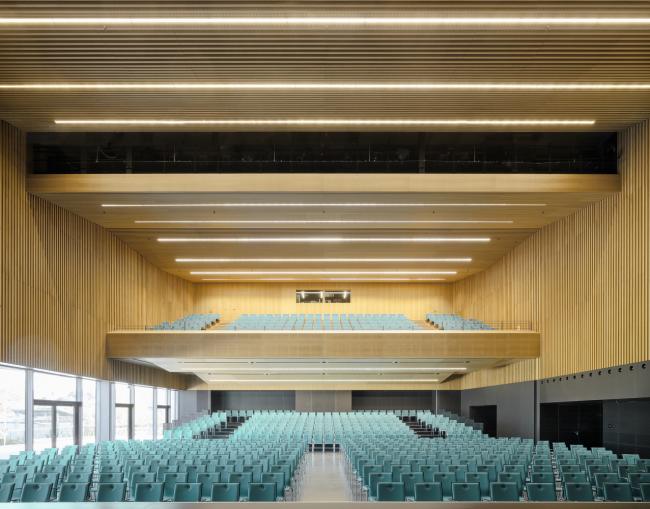 BIM建筑|洛尔阿姆梅因市平易近中间 BIM建筑|洛尔阿姆梅因市平易近中间