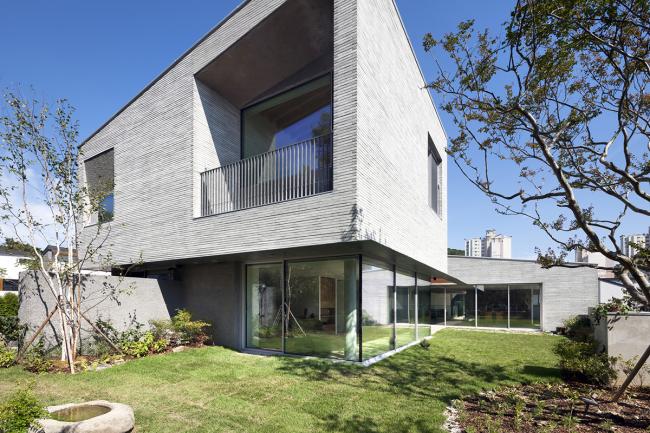 BIM建筑|三院宅 / D•LIM architects BIM建筑|三院宅 / D•LIM architects