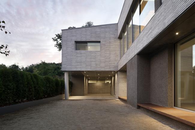 BIM建筑|三院宅 / D•LIM architects BIM建筑|三院宅 / D•LIM architects