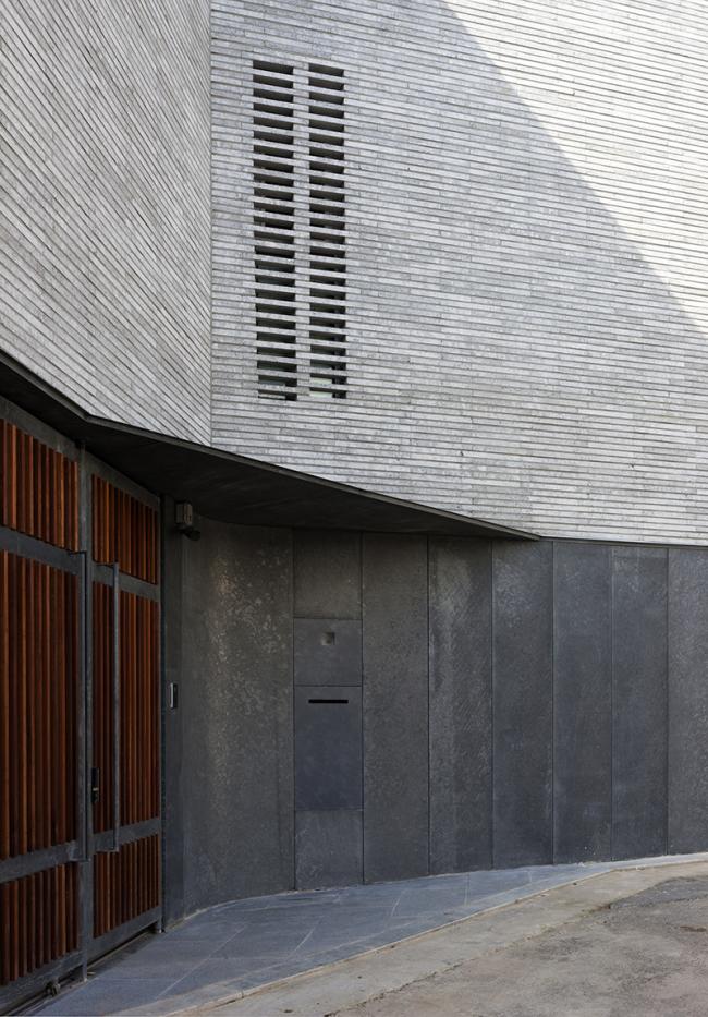 BIM建筑|三院宅 / D•LIM architects BIM建筑|三院宅 / D•LIM architects