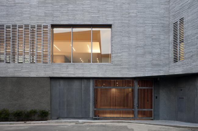 BIM建筑|三院宅 / D•LIM architects BIM建筑|三院宅 / D•LIM architects