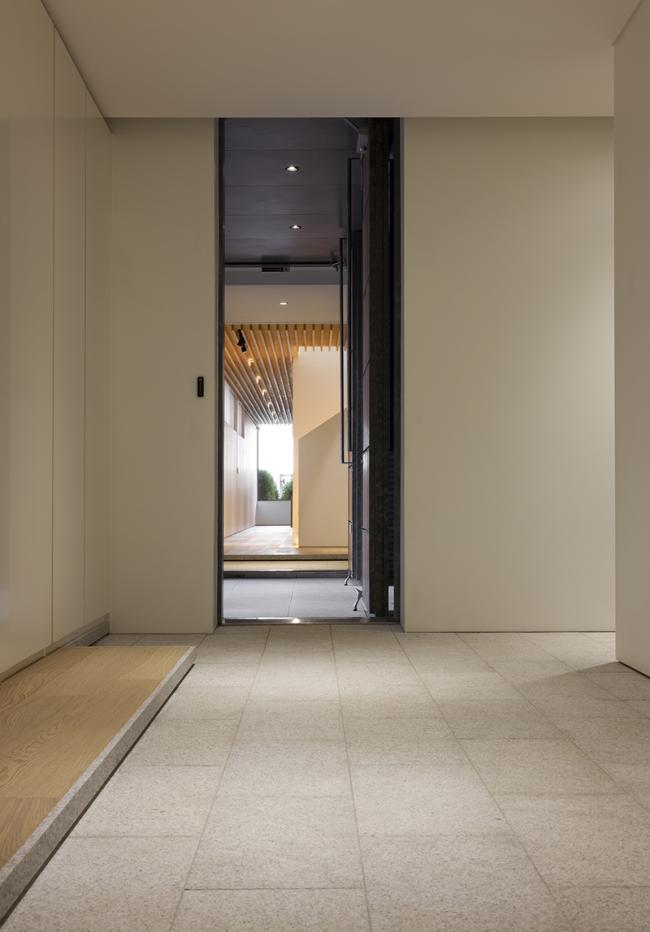 BIM建筑|三院宅 / D•LIM architects BIM建筑|三院宅 / D•LIM architects