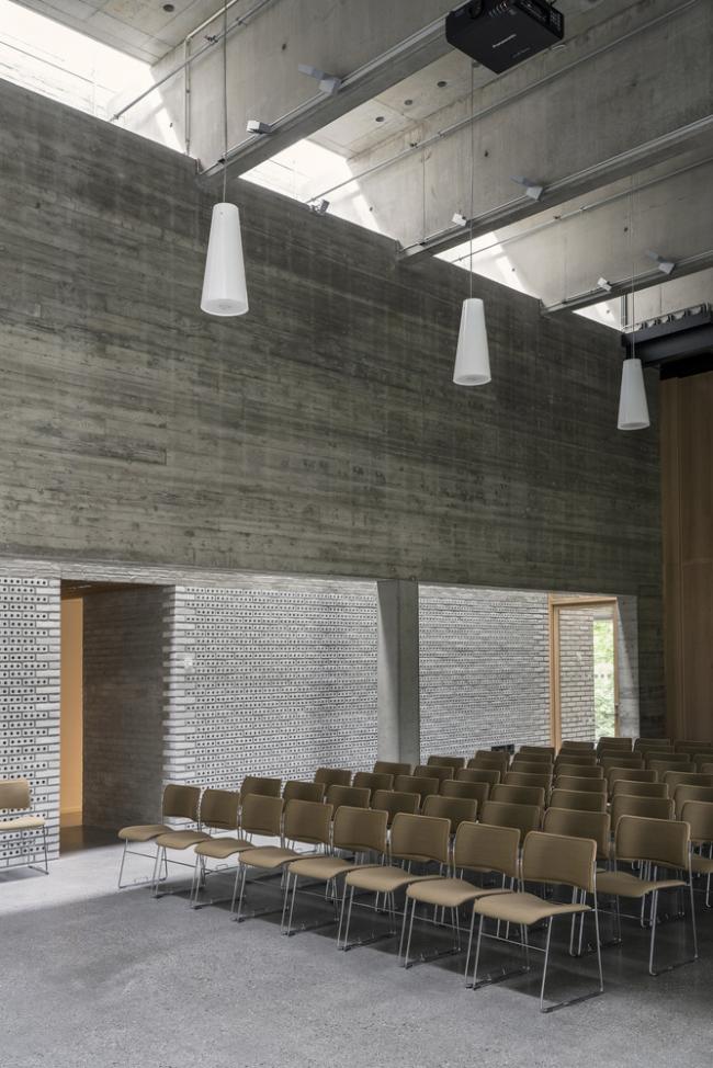 BIM建筑|挪威小城的新教堂和文化中间 / Einar Dahle Arkitekter + Hille Melbye Arkitekter BIM建筑|挪威小城的新教堂和文化中间 / Einar Dahle Arkitekter + Hille Melbye Arkitekter