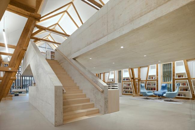 BIM建筑|拥有汗青感的谷仓秒变简练高雅的藏书楼——德国改革Steimle Architekten 项目 BIM建筑|拥有汗青感的谷仓秒变简练高雅的藏书楼——德国改革Steimle Architekten 项目