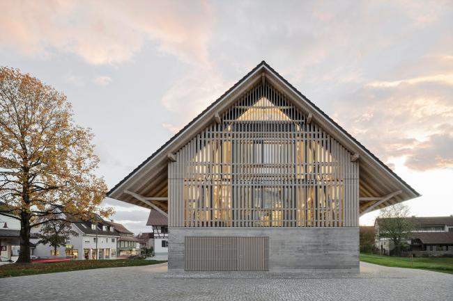 BIM建筑|拥有汗青感的谷仓秒变简练高雅的藏书楼——德国改革Steimle Architekten 项目 BIM建筑|拥有汗青感的谷仓秒变简练高雅的藏书楼——德国改革Steimle Architekten 项目
