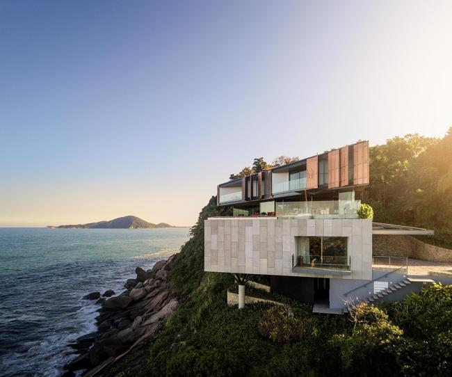 BIM建筑|以海为邻,明媚四时的巴西半岛之家 BIM建筑|以海为邻,明媚四时的巴西半岛之家