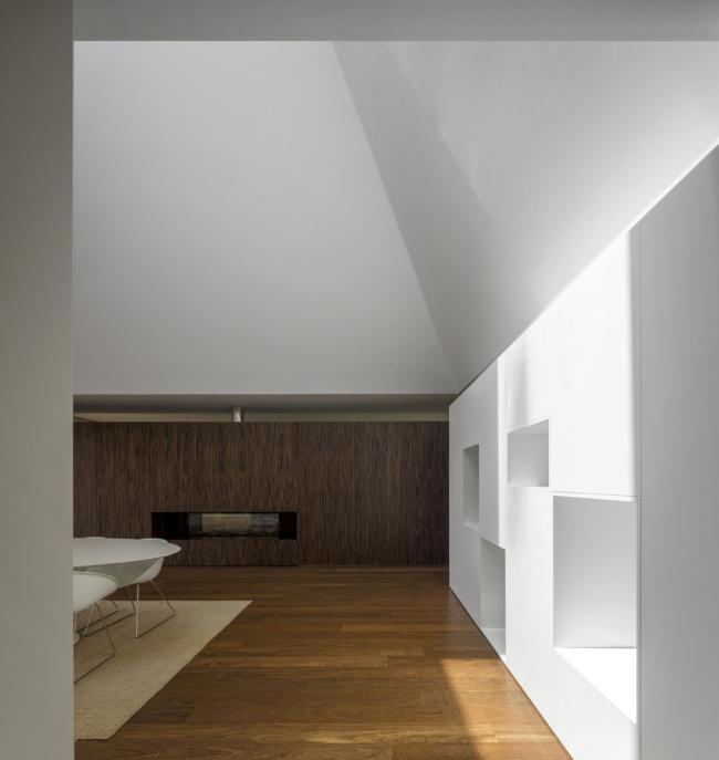 BIM建筑|如帘幕轻轻拉上:葡萄牙Beloura House IV室第 BIM建筑|如帘幕轻轻拉上:葡萄牙Beloura House IV室第