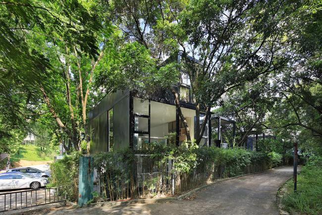 BIM建筑|东莞橙果传媒集装箱办公室 l 间外建筑工作室,冯国安 BIM建筑|东莞橙果传媒集装箱办公室 l 间外建筑工作室,冯国安
