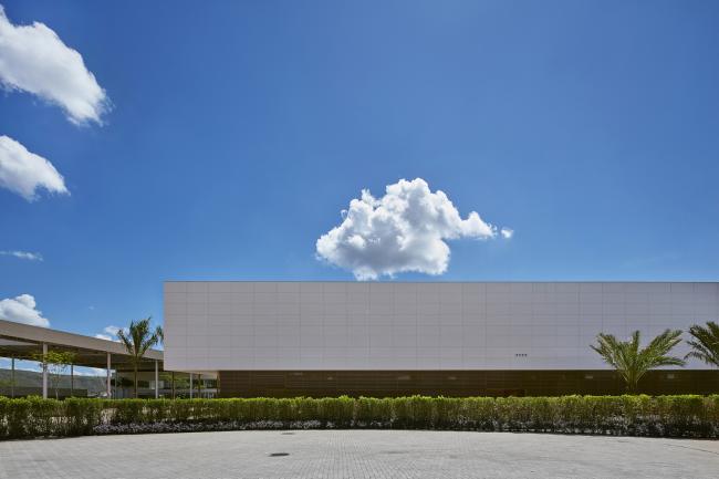 BIM建筑|优雅如天鹅展翅:巴西Roberto Herbster Gusmão黉舍 BIM建筑|优雅如天鹅展翅:巴西Roberto Herbster Gusmão黉舍