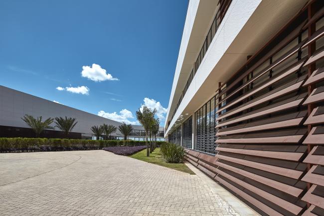 BIM建筑|优雅如天鹅展翅:巴西Roberto Herbster Gusmão黉舍 BIM建筑|优雅如天鹅展翅:巴西Roberto Herbster Gusmão黉舍
