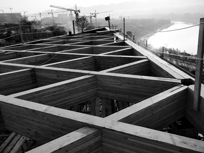 BIM建筑|山崖之巅,格构空间-重庆御临府艺术中间 / 成执设计 BIM建筑|山崖之巅,格构空间-重庆御临府艺术中间 / 成执设计