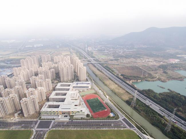BIM建筑|垂直书院——姑苏科技城试验小学设计 / 年夜正+致正建筑事务所 BIM建筑|垂直书院——姑苏科技城试验小学设计 / 年夜正+致正建筑事务所