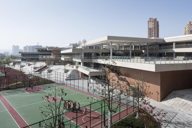 BIM建筑|垂直书院——姑苏科技城试验小学设计 / 年夜正+致正建筑事务所 BIM建筑|垂直书院——姑苏科技城试验小学设计 / 年夜正+致正建筑事务所