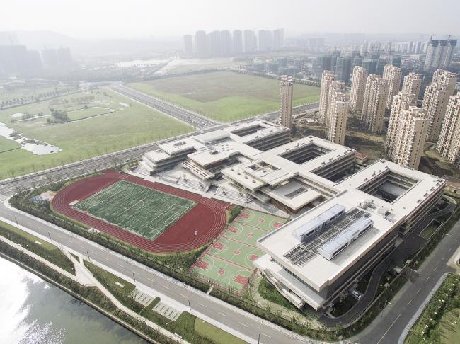 BIM建筑|垂直书院——姑苏科技城试验小学设计 / 年夜正+致正建筑事务所 BIM建筑|垂直书院——姑苏科技城试验小学设计 / 年夜正+致正建筑事务所