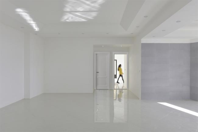 BIM建筑|如同被风化的粗粝岩石:阿维尼室第楼 | Heram建筑事务所 BIM建筑|如同被风化的粗粝岩石:阿维尼室第楼 | Heram建筑事务所