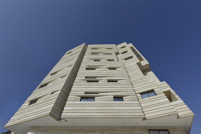 BIM建筑|如同被风化的粗粝岩石:阿维尼室第楼 | Heram建筑事务所 BIM建筑|如同被风化的粗粝岩石:阿维尼室第楼 | Heram建筑事务所