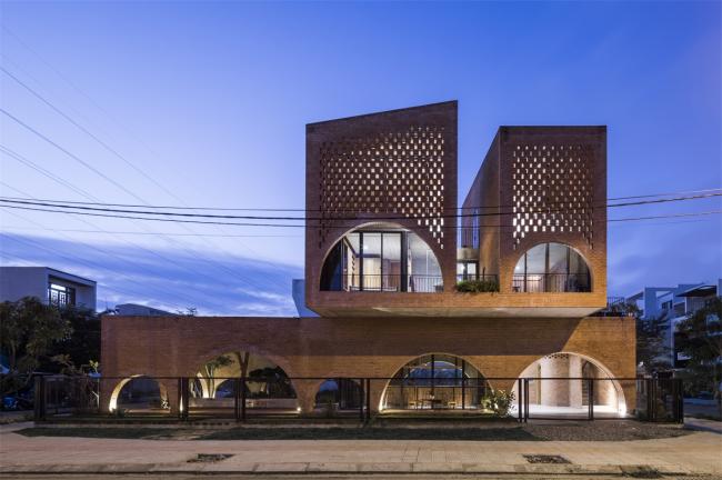 BIM建筑|传统又童真的布谷鸟室第 | Tropical Space BIM建筑|传统又童真的布谷鸟室第 | Tropical Space