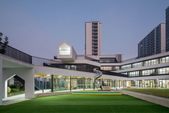 BIM建筑|漂浮的乐土——杭州市浪潮幼儿园 / GLA建筑设计 BIM建筑|漂浮的乐土——杭州市浪潮幼儿园 / GLA建筑设计