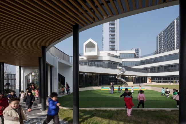 BIM建筑|漂浮的乐土——杭州市浪潮幼儿园 / GLA建筑设计 BIM建筑|漂浮的乐土——杭州市浪潮幼儿园 / GLA建筑设计