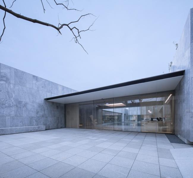 BIM建筑|水与石的江南光影——常州旭辉铂悦天宁生涯艺术馆 / 水石设计 BIM建筑|水与石的江南光影——常州旭辉铂悦天宁生涯艺术馆 / 水石设计