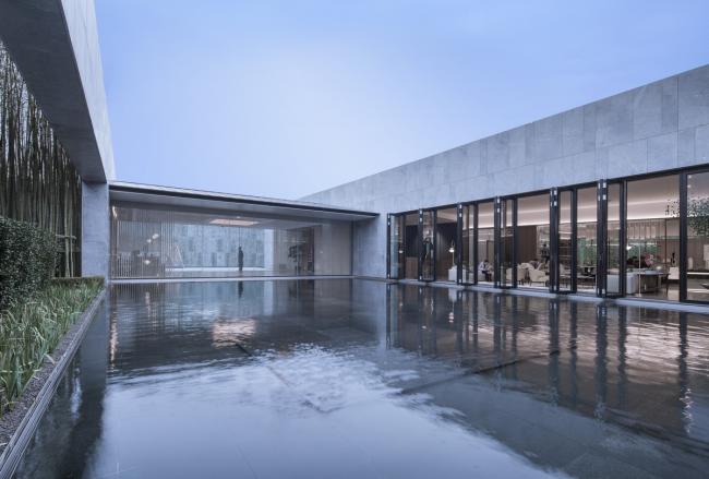 BIM建筑|水与石的江南光影——常州旭辉铂悦天宁生涯艺术馆 / 水石设计 BIM建筑|水与石的江南光影——常州旭辉铂悦天宁生涯艺术馆 / 水石设计
