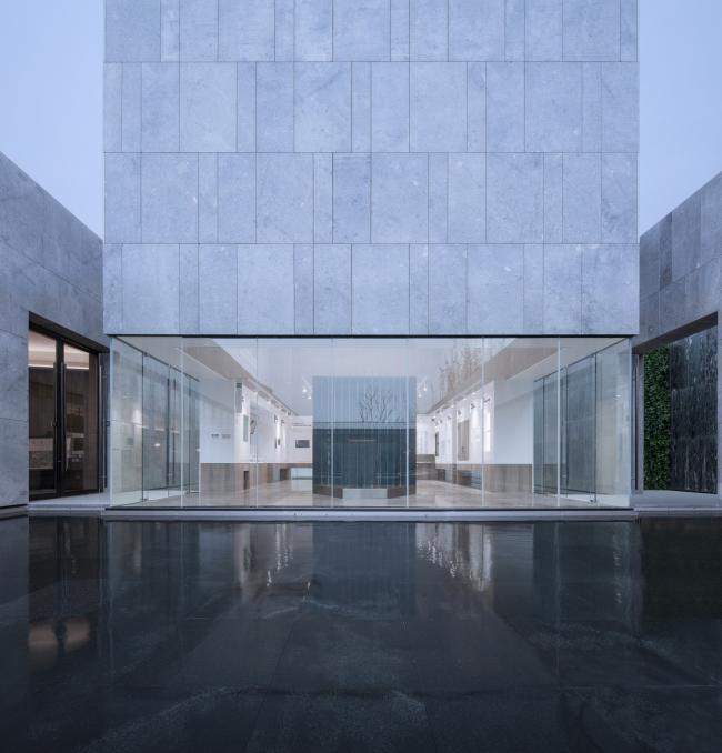 BIM建筑|水与石的江南光影——常州旭辉铂悦天宁生涯艺术馆 / 水石设计 BIM建筑|水与石的江南光影——常州旭辉铂悦天宁生涯艺术馆 / 水石设计
