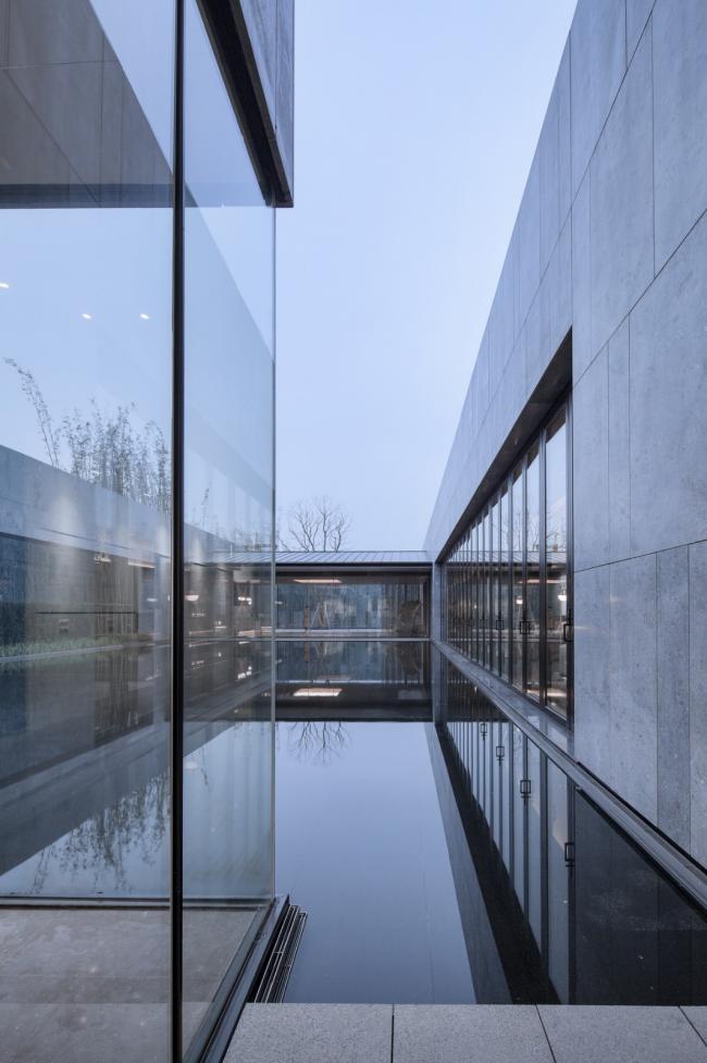 BIM建筑|水与石的江南光影——常州旭辉铂悦天宁生涯艺术馆 / 水石设计 BIM建筑|水与石的江南光影——常州旭辉铂悦天宁生涯艺术馆 / 水石设计