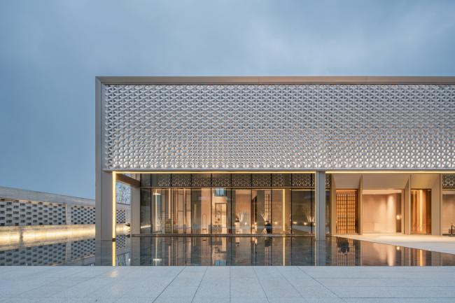 BIM建筑|青松翠柏,镜水院落:重庆万科翡翠公园 / 上海日清建筑设计 BIM建筑|青松翠柏,镜水院落:重庆万科翡翠公园 / 上海日清建筑设计