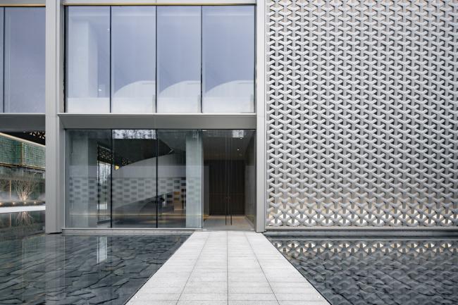 BIM建筑|青松翠柏,镜水院落:重庆万科翡翠公园 / 上海日清建筑设计 BIM建筑|青松翠柏,镜水院落:重庆万科翡翠公园 / 上海日清建筑设计