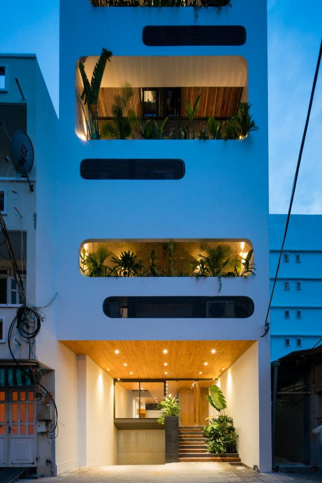 BIM建筑|迎风微笑的垂直花圃室第 / H2 BIM建筑|迎风微笑的垂直花圃室第 / H2