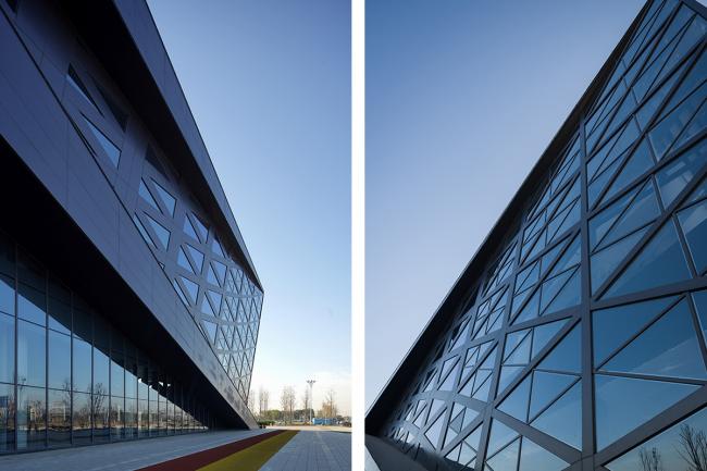 BIM建筑|动感的能量盒子:扬州南部新城体育园 / 柏涛设计 BIM建筑|动感的能量盒子:扬州南部新城体育园 / 柏涛设计