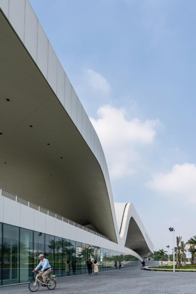 BIM建筑|如榕树根须般自由发展延长:高雄艺术中间 / Mecanoo BIM建筑|如榕树根须般自由发展延长:高雄艺术中间 / Mecanoo