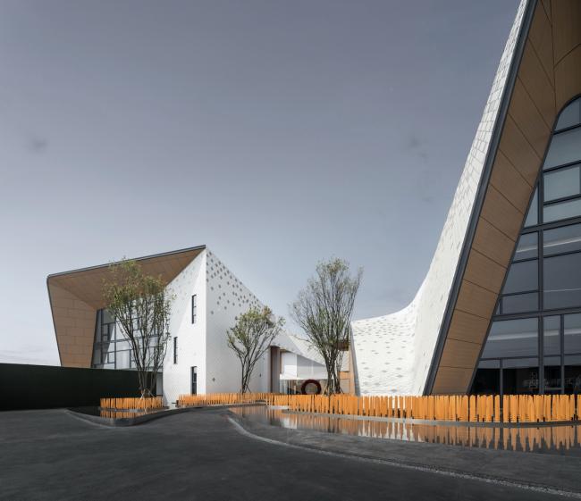 BIM建筑|场合、几何学、天然——成都万科公园传奇幼儿园 / 成执设计 BIM建筑|场合、几何学、天然——成都万科公园传奇幼儿园 / 成执设计