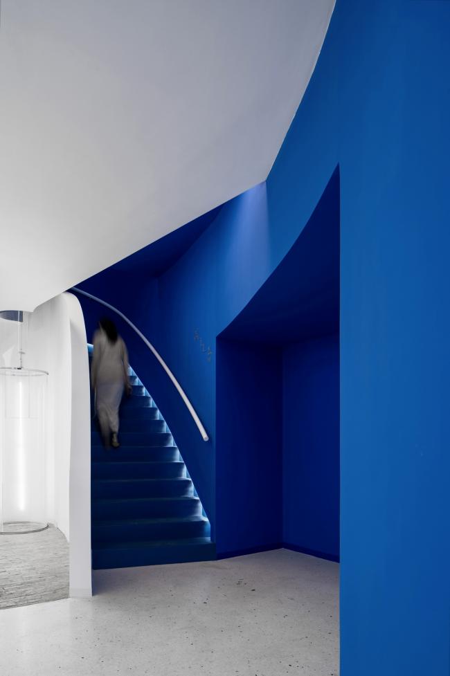 BIM建筑|躲在空间里的十二行诗:BY JOVE 花店 / Mur Mur Lab BIM建筑|躲在空间里的十二行诗:BY JOVE 花店 / Mur Mur Lab