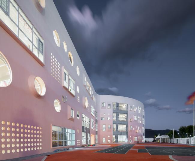 BIM建筑|一个可触摸的乌托邦,一个可实现的幻想国——棒棒糖幻想园 / 西安迪卡幼儿园设计中间 BIM建筑|一个可触摸的乌托邦,一个可实现的幻想国——棒棒糖幻想园 / 西安迪卡幼儿园设计中间