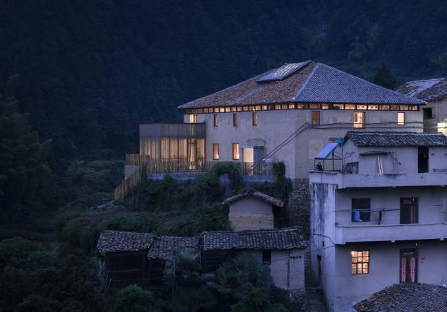 BIM建筑|山丘聚落中的村落藏书楼:前锋松阳陈家展布衣书局 / 张雷结合建筑事务所 BIM建筑|山丘聚落中的村落藏书楼:前锋松阳陈家展布衣书局 / 张雷结合建筑事务所