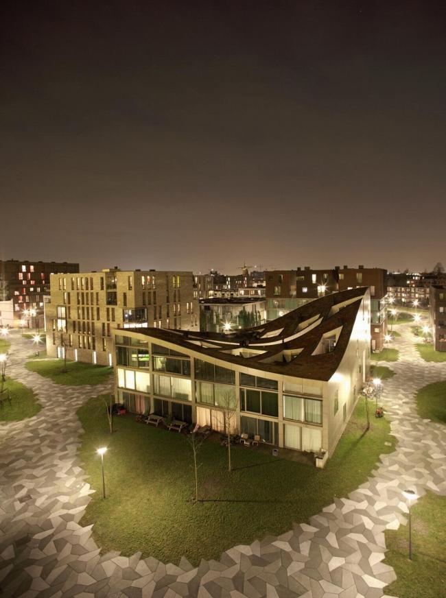 BIM建筑|如同随风舞动的旗号:荷兰Hidden Delights公寓 / NL Architects BIM建筑|如同随风舞动的旗号:荷兰Hidden Delights公寓 / NL Architects