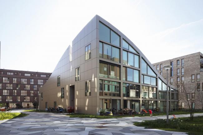 BIM建筑|如同随风舞动的旗号:荷兰Hidden Delights公寓 / NL Architects BIM建筑|如同随风舞动的旗号:荷兰Hidden Delights公寓 / NL Architects