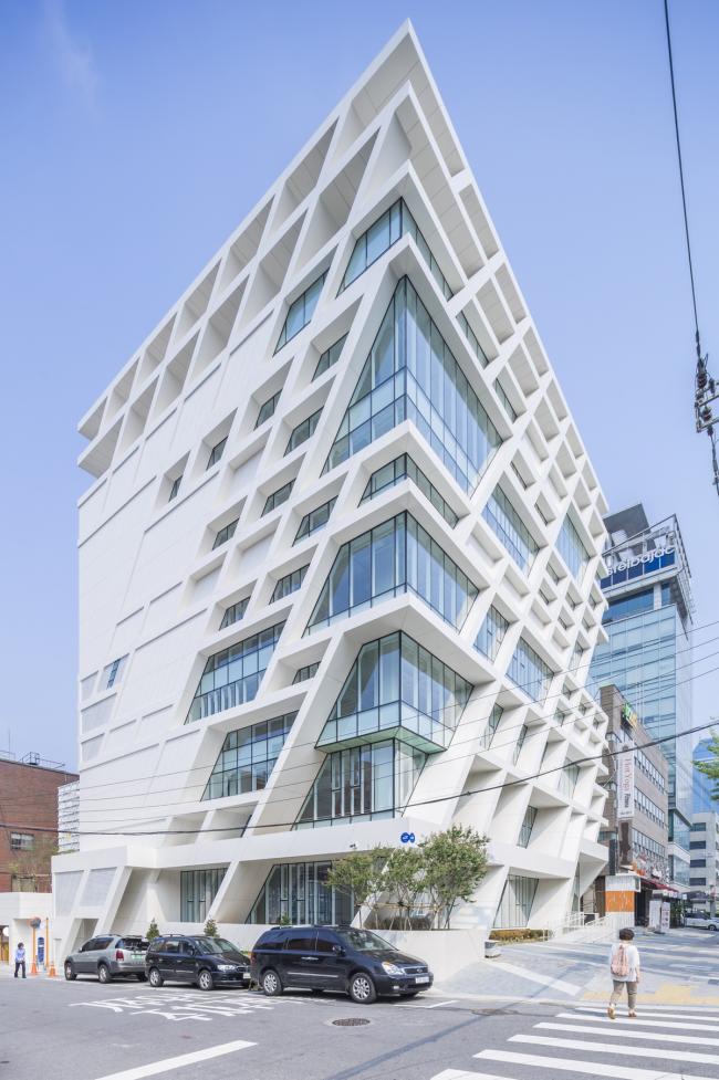BIM建筑|融进“变更与立异”精力:Midong电子与电信总部办公楼 / 韵生同建筑师事务所 BIM建筑|融进“变更与立异”精力:Midong电子与电信总部办公楼 / 韵生同建筑师事务所