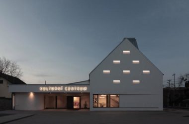 BIM建筑|Píšť 小镇信息与文化中间,捷克 / Knesl Kyncl Architects-BIM建筑网
