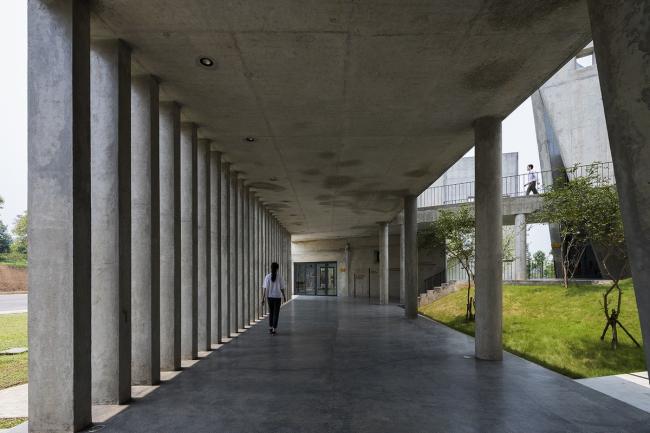 BIM建筑|光影错落,开合有度:Viettel 厂外工作室 / 武重义建筑事务所 BIM建筑|光影错落,开合有度:Viettel 厂外工作室 / 武重义建筑事务所