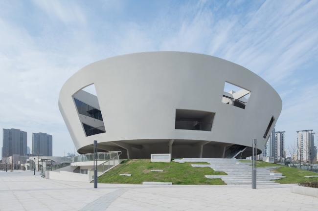 BIM建筑|静若处子,流光四溢——中国轻纺城时尚宣布戏院 / WAU建筑事务所 BIM建筑|静若处子,流光四溢——中国轻纺城时尚宣布戏院 / WAU建筑事务所