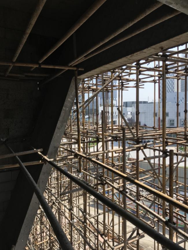 BIM建筑|静若处子,流光四溢——中国轻纺城时尚宣布戏院 / WAU建筑事务所 BIM建筑|静若处子,流光四溢——中国轻纺城时尚宣布戏院 / WAU建筑事务所