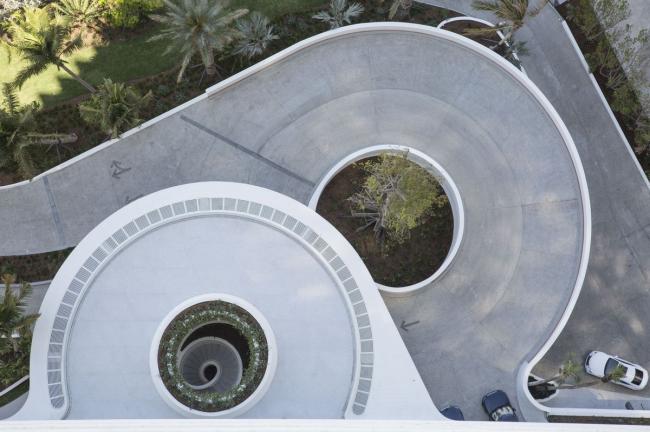 BIM建筑|舞蹈的方格子:迈阿密阳光海滩纯白室第塔 Jade Signature / 赫尔佐格&德梅隆 BIM建筑|舞蹈的方格子:迈阿密阳光海滩纯白室第塔 Jade Signature / 赫尔佐格&德梅隆