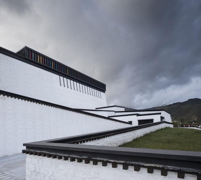 BIM建筑|穿越千年,跨越时空的对话:***非物资文化遗产博物馆 / 深圳华汇设计 BIM建筑|穿越千年,跨越时空的对话:***非物资文化遗产博物馆 / 深圳华汇设计